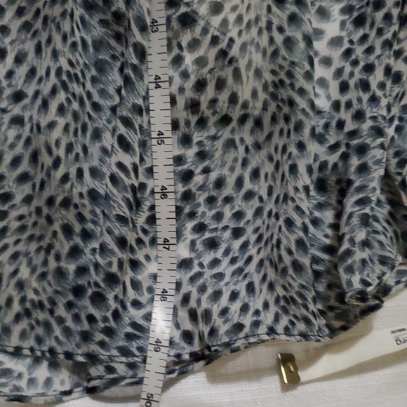 Inez Dress with a ruffled sleeve and tie at waist Elegant Black and White SZ 12 - Picture 13 of 13